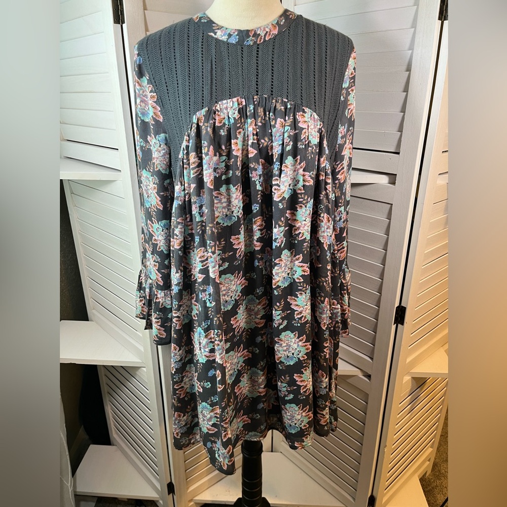 VOLCOM DRESS